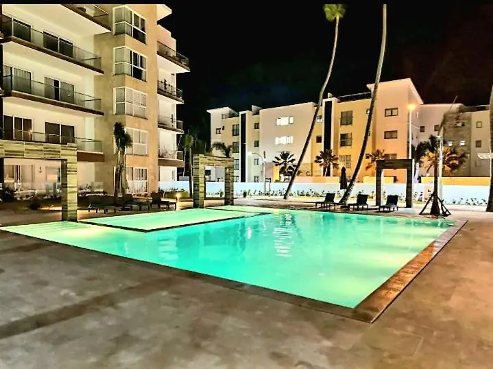 Un Paraiso Con Vista Al Mar Y Piscina Punta Cana Apartamento
